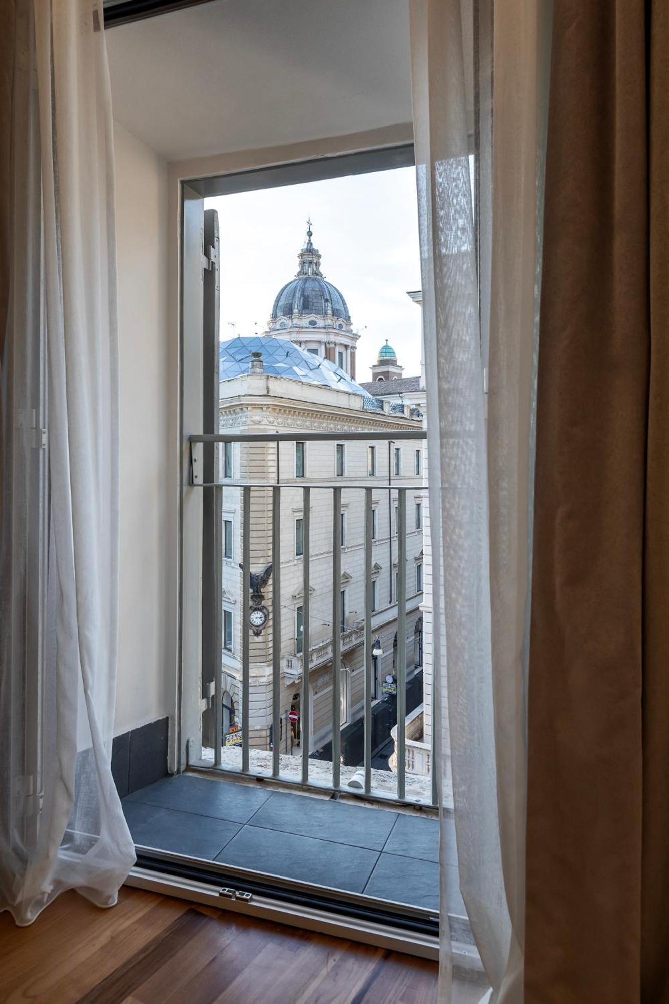 Goldoni 47 Hotel Rome Exterior photo